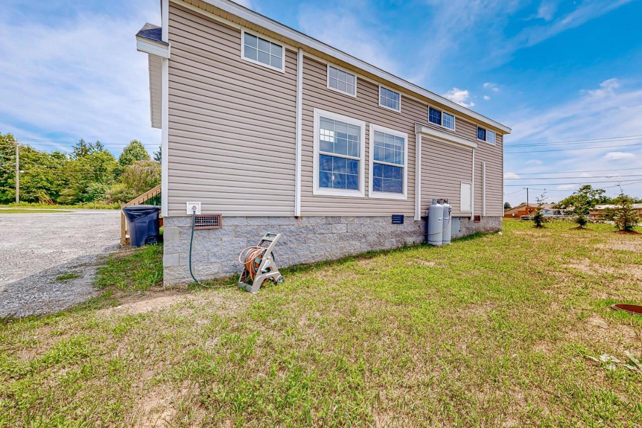 Tiny Charmer Hendersonville Exterior foto